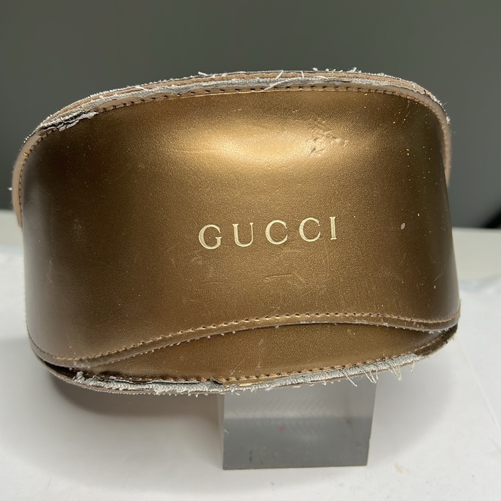 Gucci Large Aviator Sunglasses Case Clutch